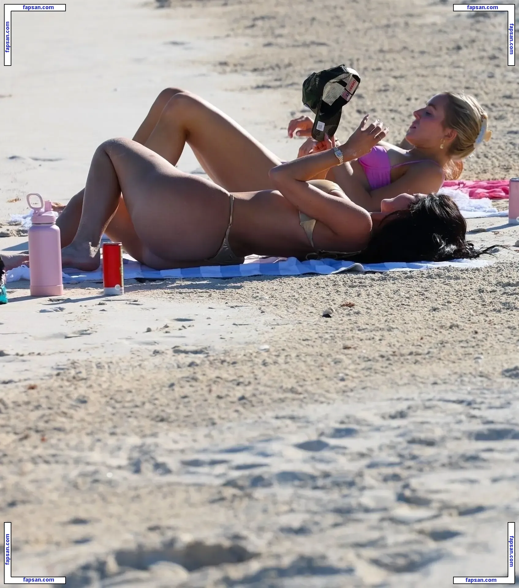 Kylie Jenner nude photo #7395 from OnlyFans