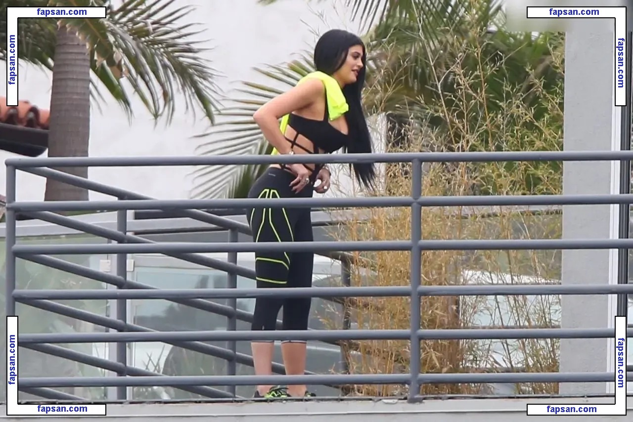 Kylie Jenner nude photo #7497 from OnlyFans