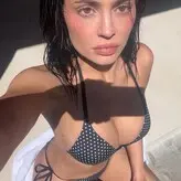 Kylie Jenner голая #7539
