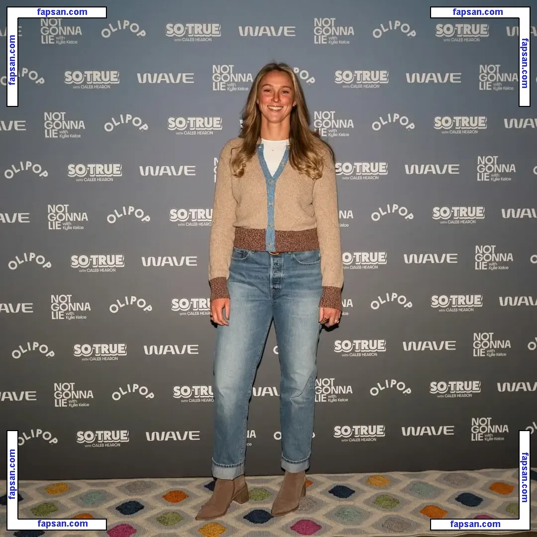 Kylie Kelce голая фото #0002 с Онлифанс