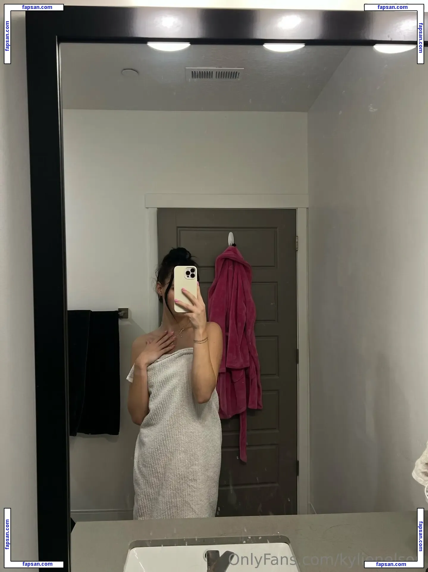 kylienelson голая фото #0034 с Онлифанс