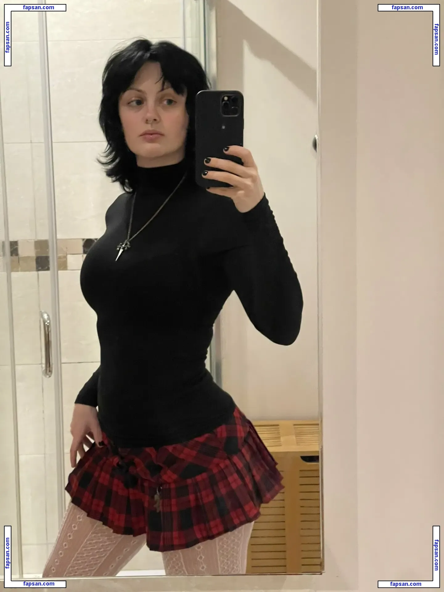 Kyranekko nude photo #0041 from OnlyFans