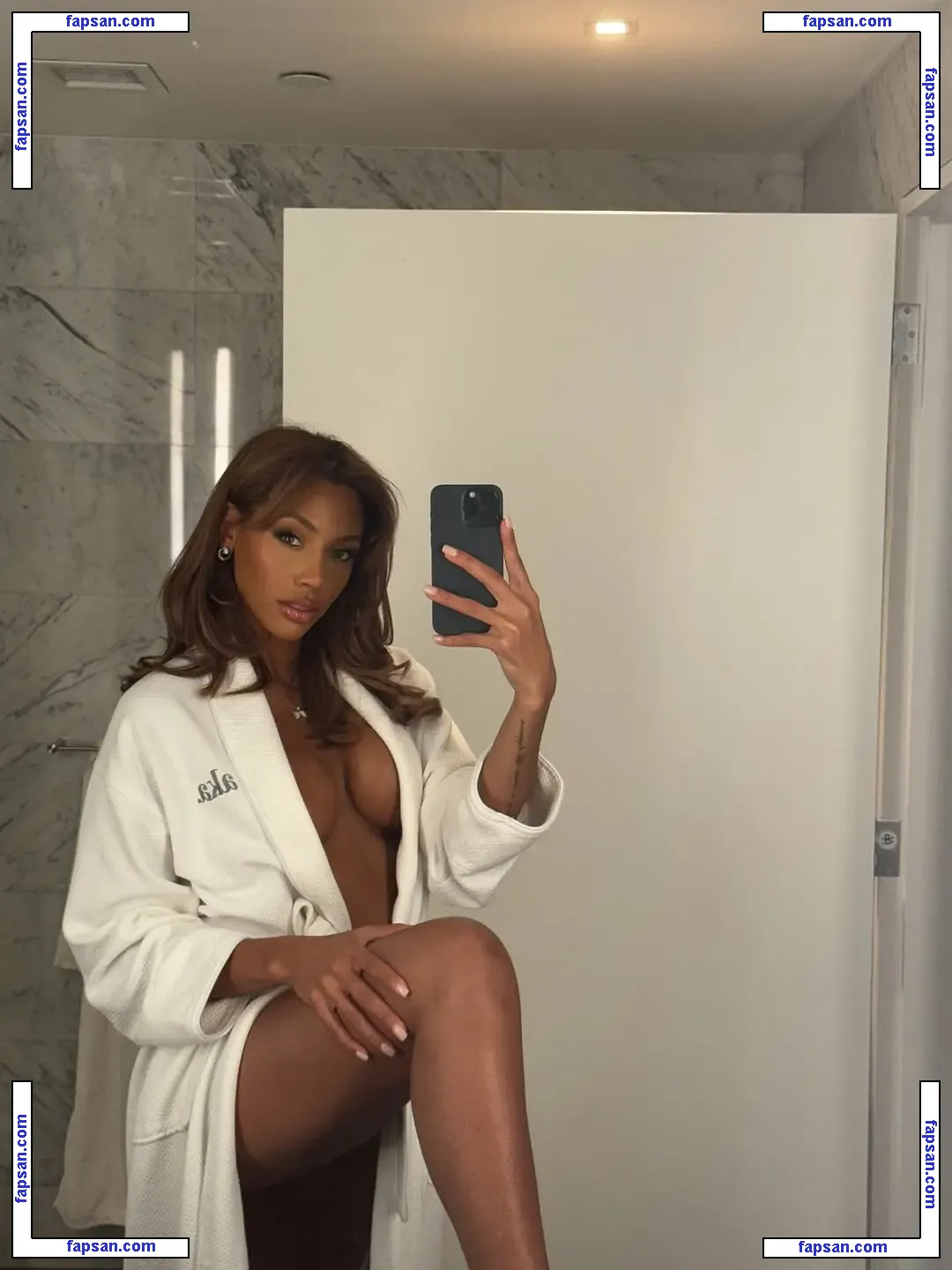 Kysre Rae Gondrezick nude photo #0009 from OnlyFans