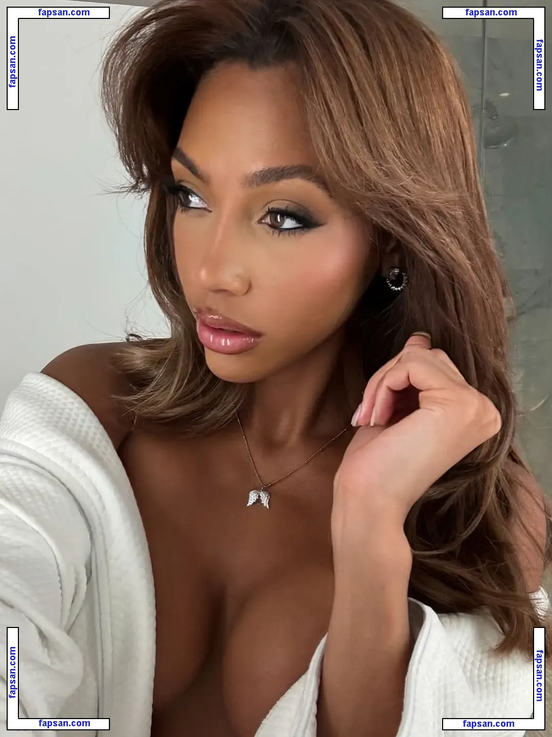 Kysre Rae Gondrezick nude photo #0016 from OnlyFans