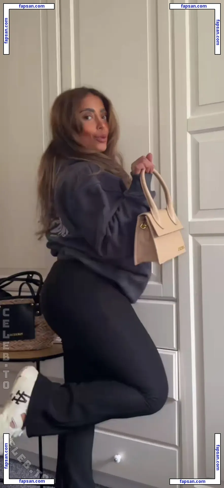 La Bonbo голая фото #0001 с Онлифанс