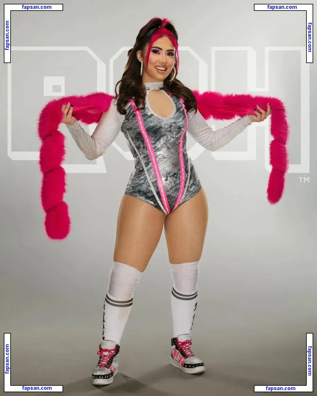 La Catalina nude photo #0007 from OnlyFans