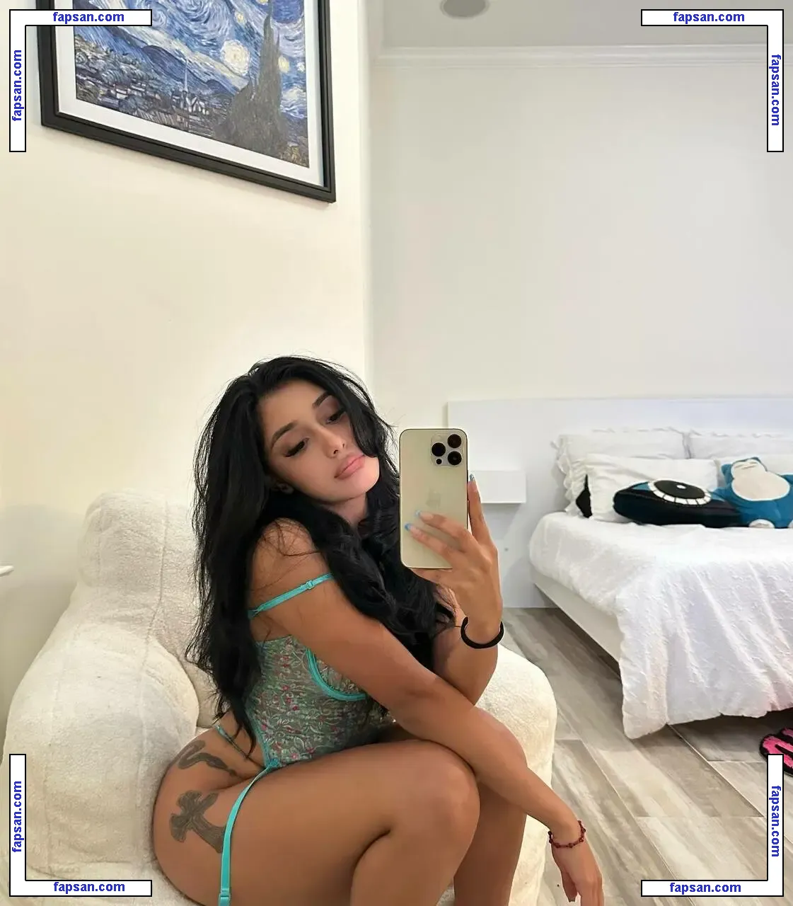 Laconejaaa Yamillca nude photo #0025 from OnlyFans