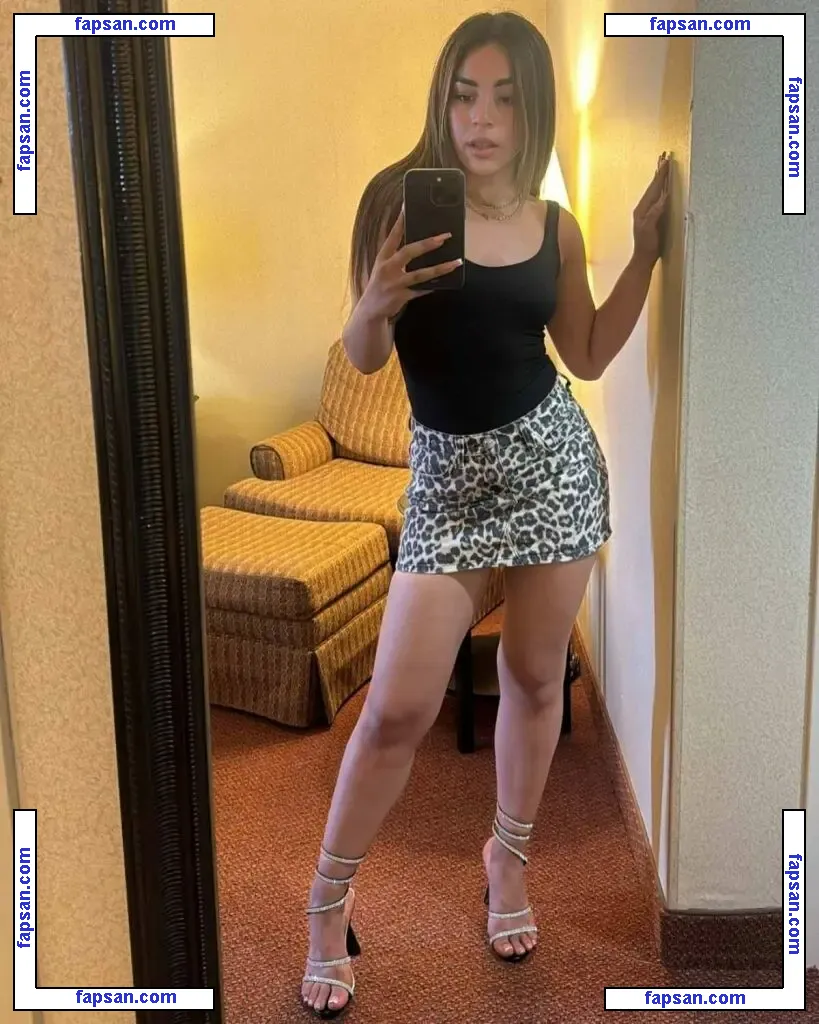 Lady De Pays nude photo #0004 from OnlyFans