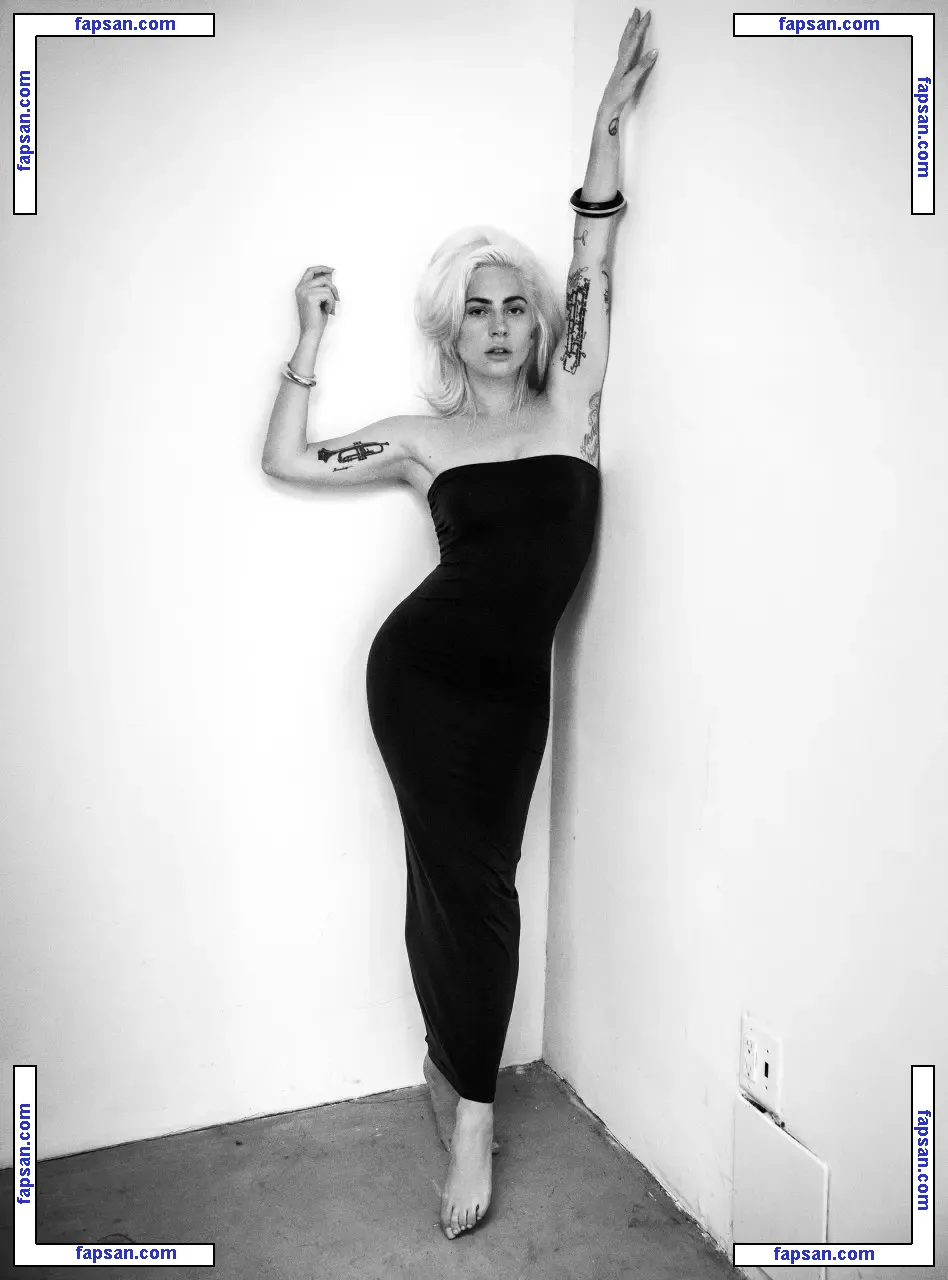 Lady Gaga nude photo #0105 from OnlyFans