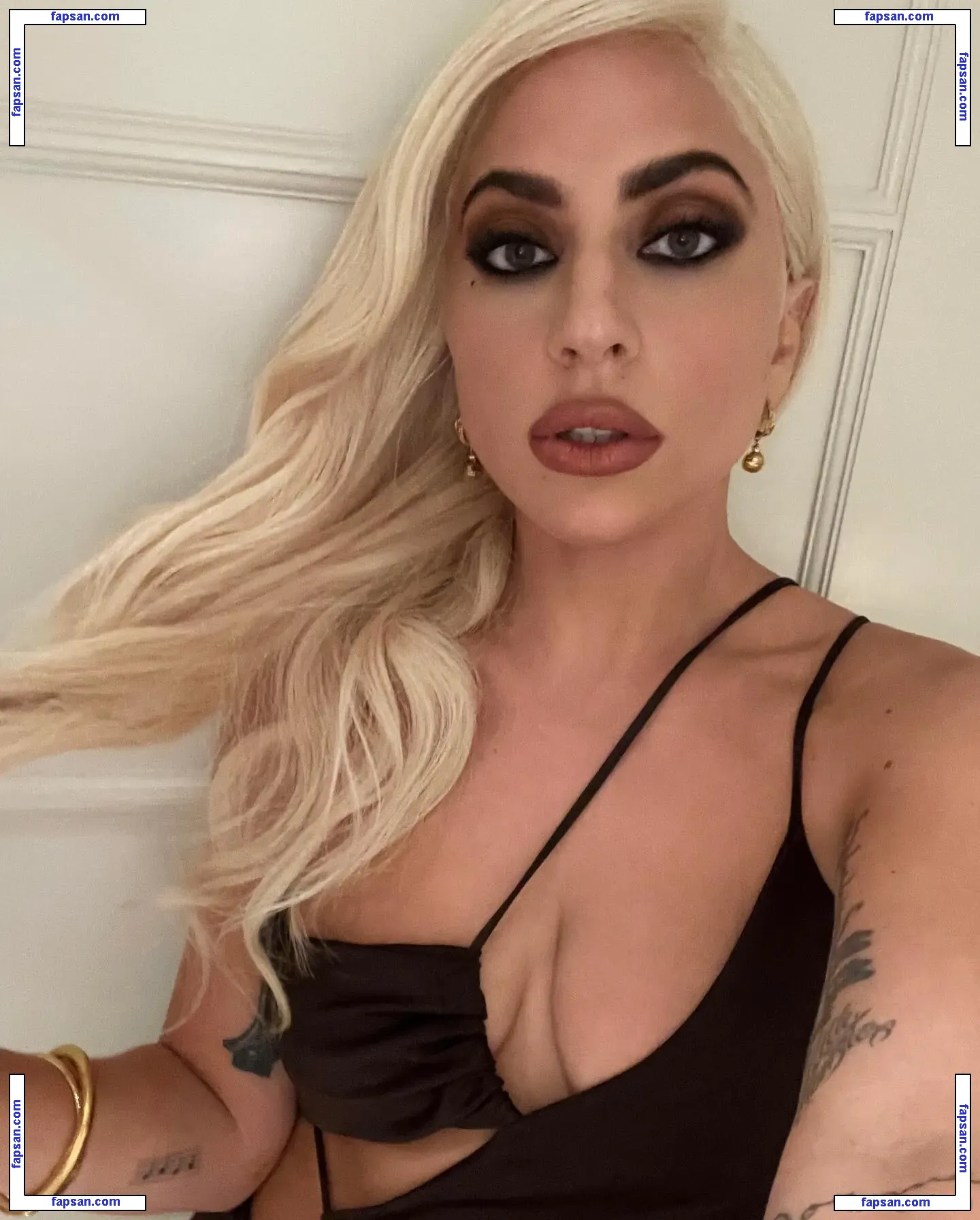 Lady Gaga nude photo #3483 from OnlyFans