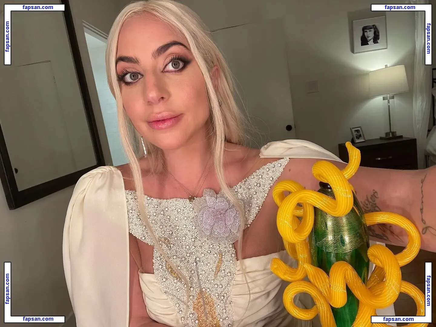 Lady Gaga nude photo #3487 from OnlyFans