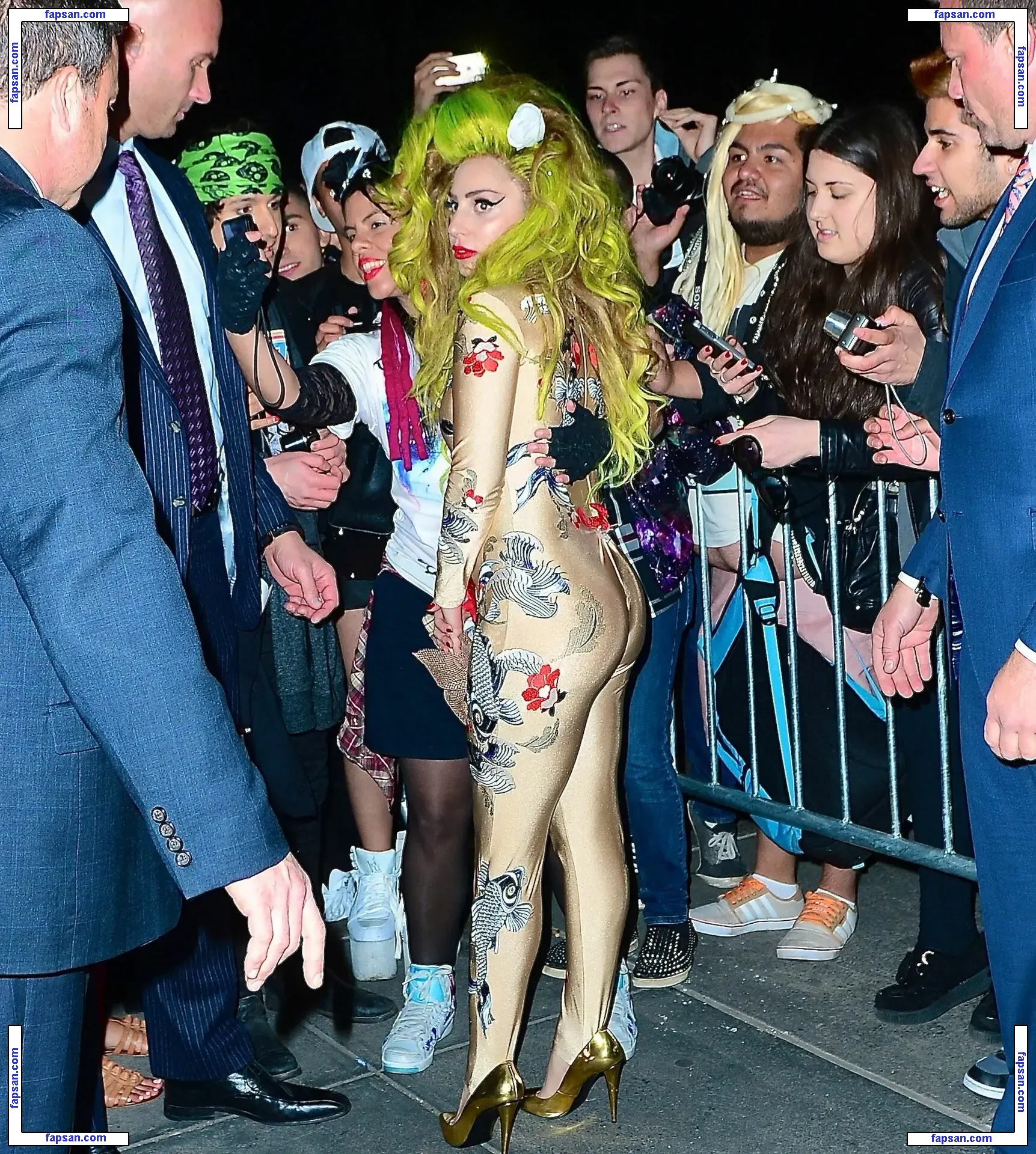 Lady Gaga nude photo #4213 from OnlyFans