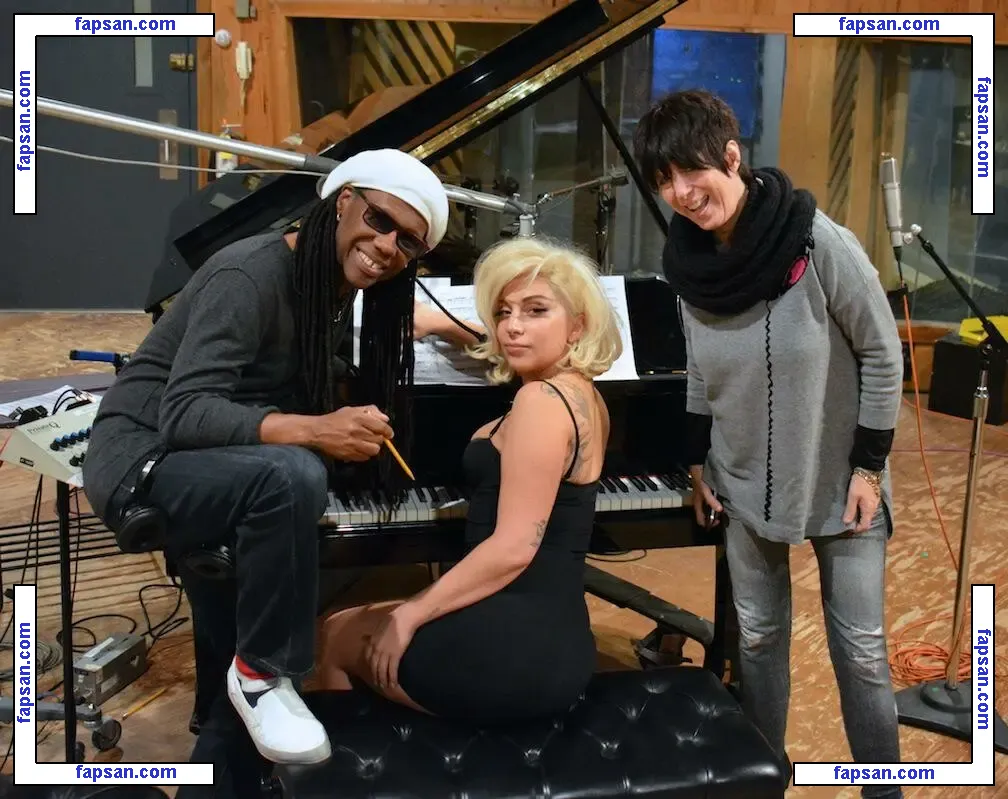 Lady Gaga nude photo #4234 from OnlyFans