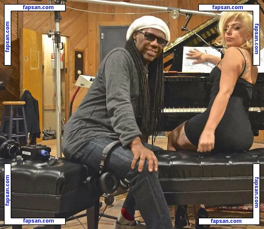 Lady Gaga nude photo #4236 from OnlyFans