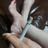 lady.smoker.queen голая #0008