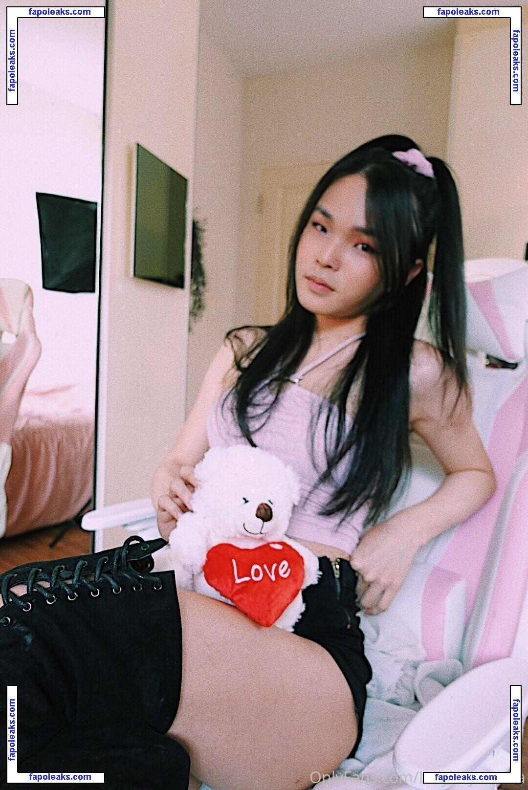 ladyboynatcha / ladyboy_natchaa nude photo #0009 from OnlyFans