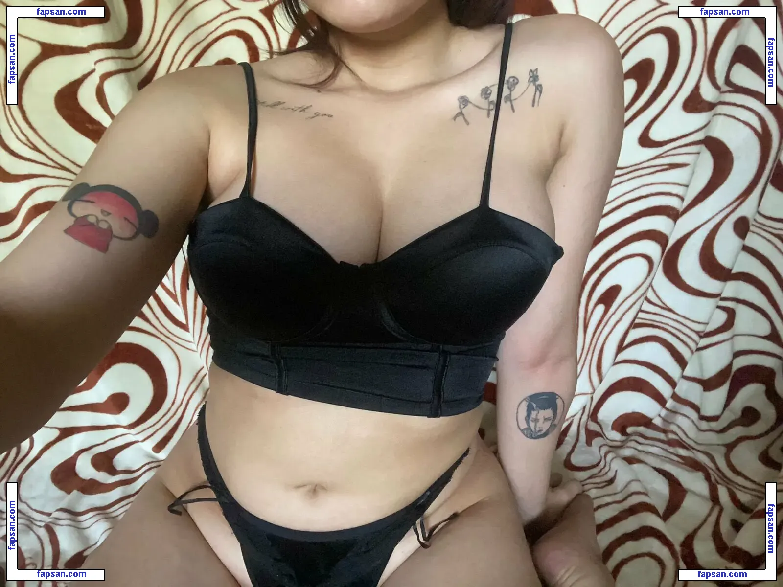 Ladydefeat голая фото #0004 с Онлифанс