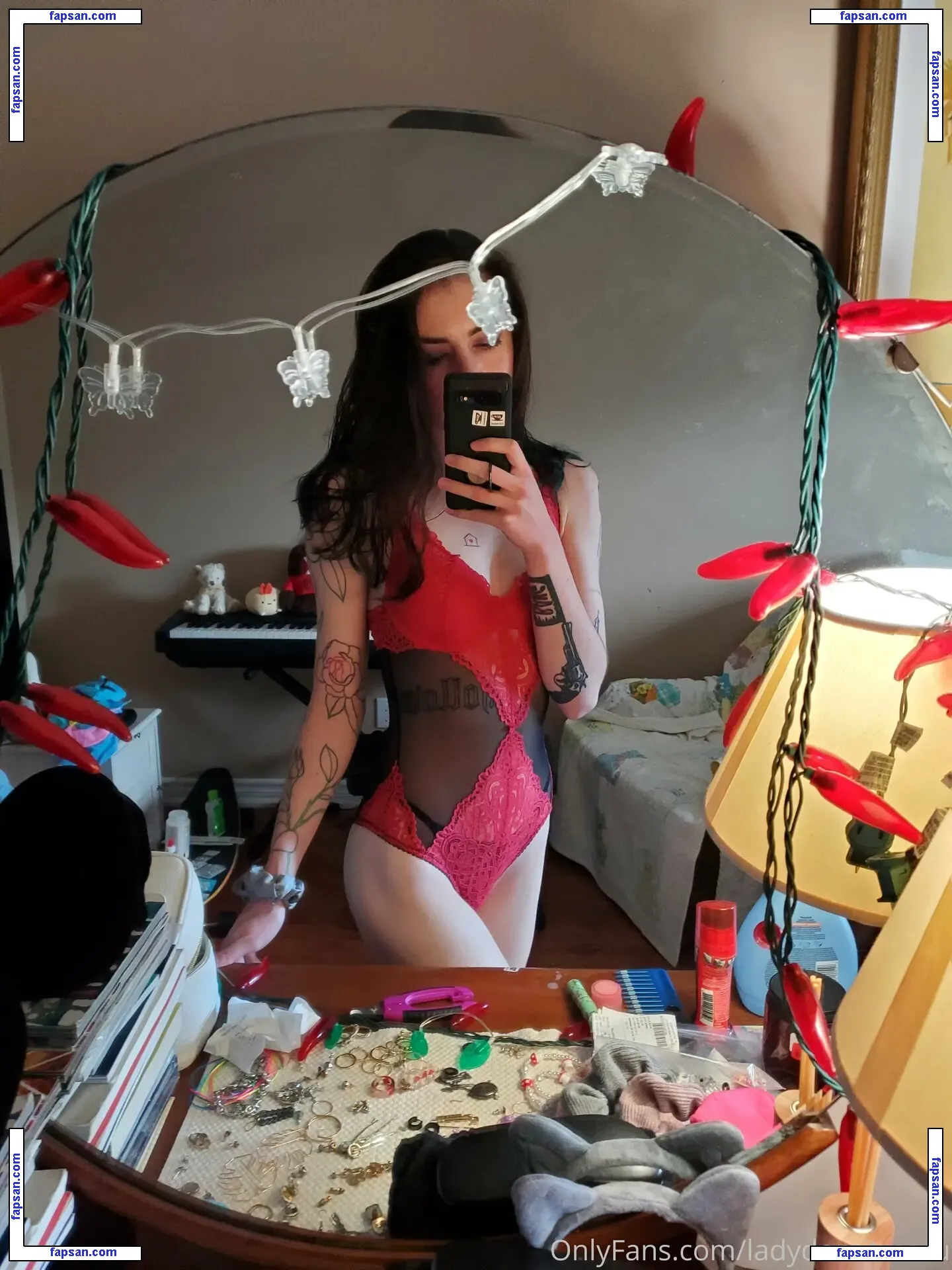 ladydomitrescu nude photo #0003 from OnlyFans