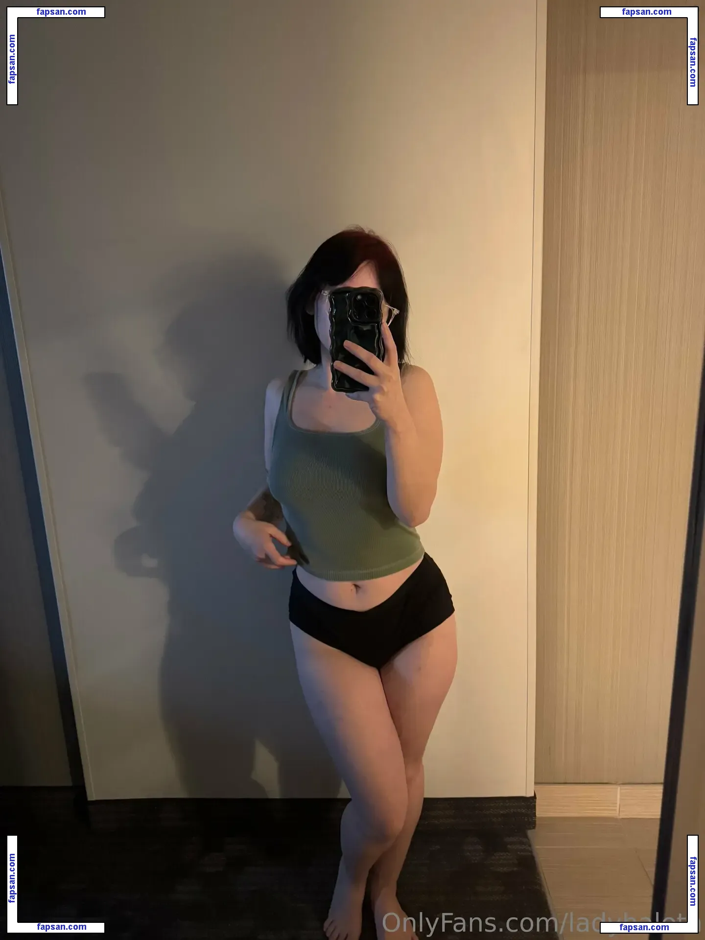 ladyhaleth nude photo #0046 from OnlyFans