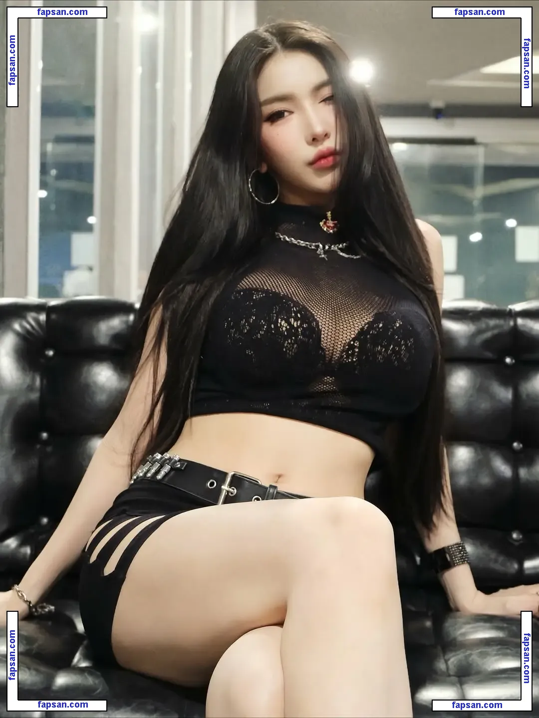 ladyicealisa голая фото #0023 с Онлифанс