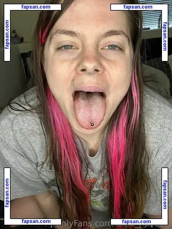 Laina Haze nude photo #0009 from OnlyFans