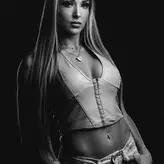 Lainey Reid nude #0006