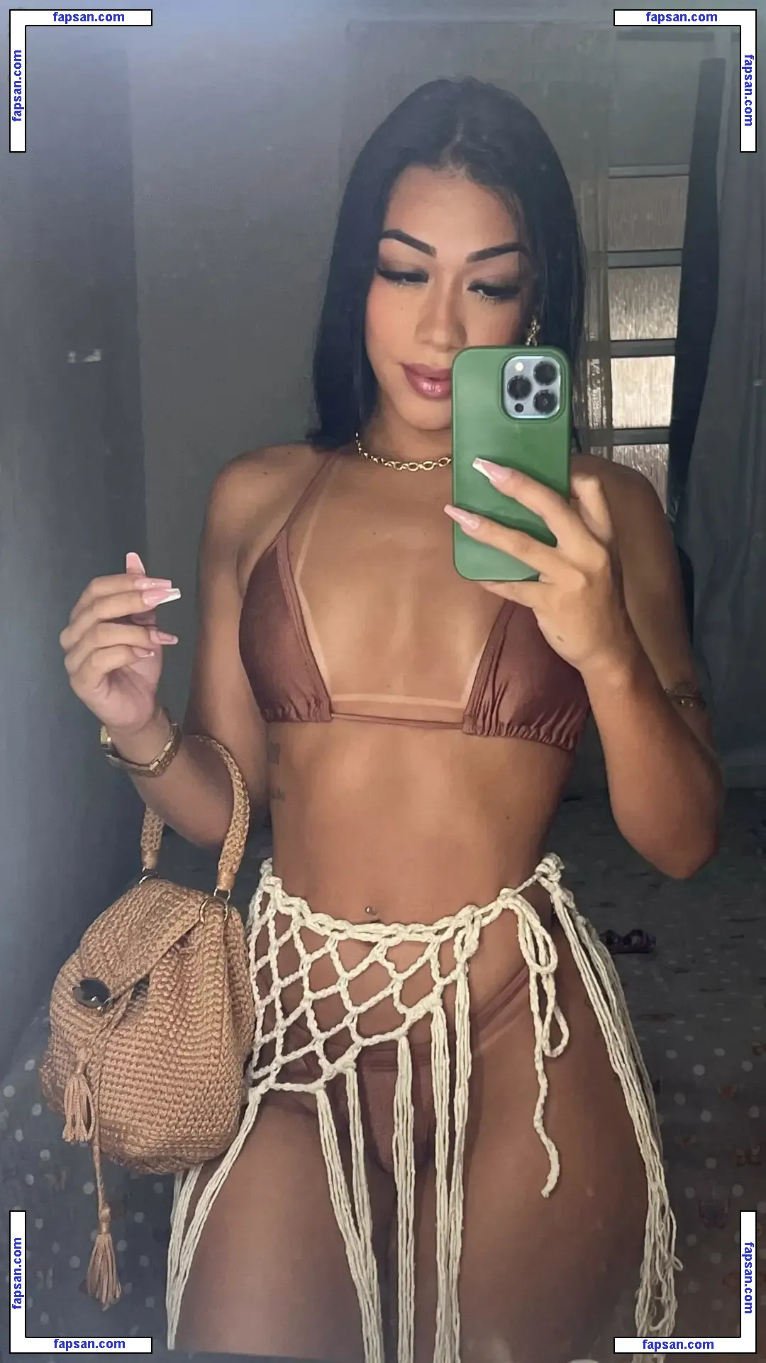 Lais Miranda nude photo #0002 from OnlyFans