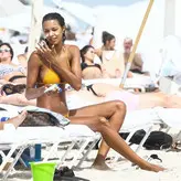 Lais Ribeiro nude #0925