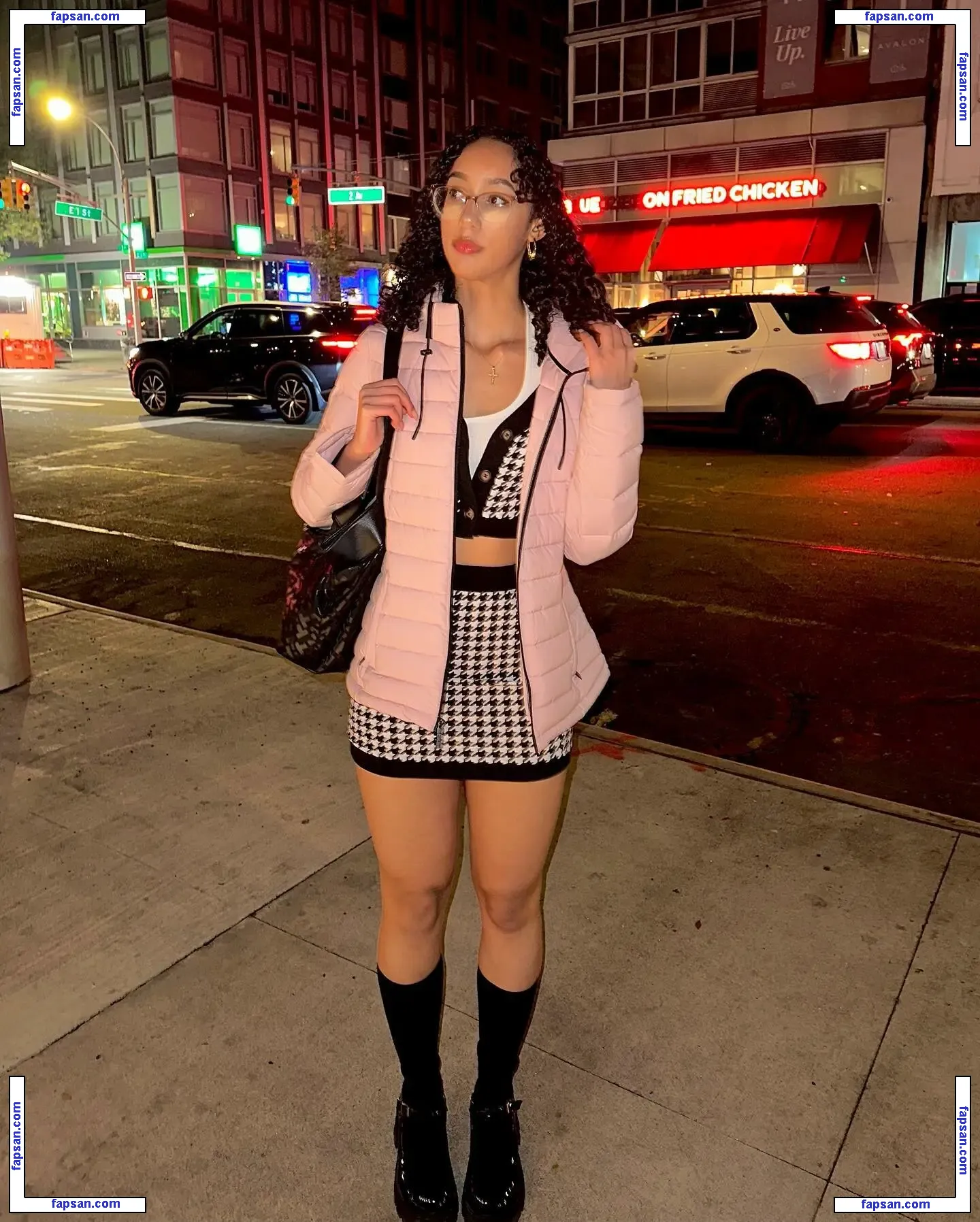 lalayravo nude photo #0010 from OnlyFans