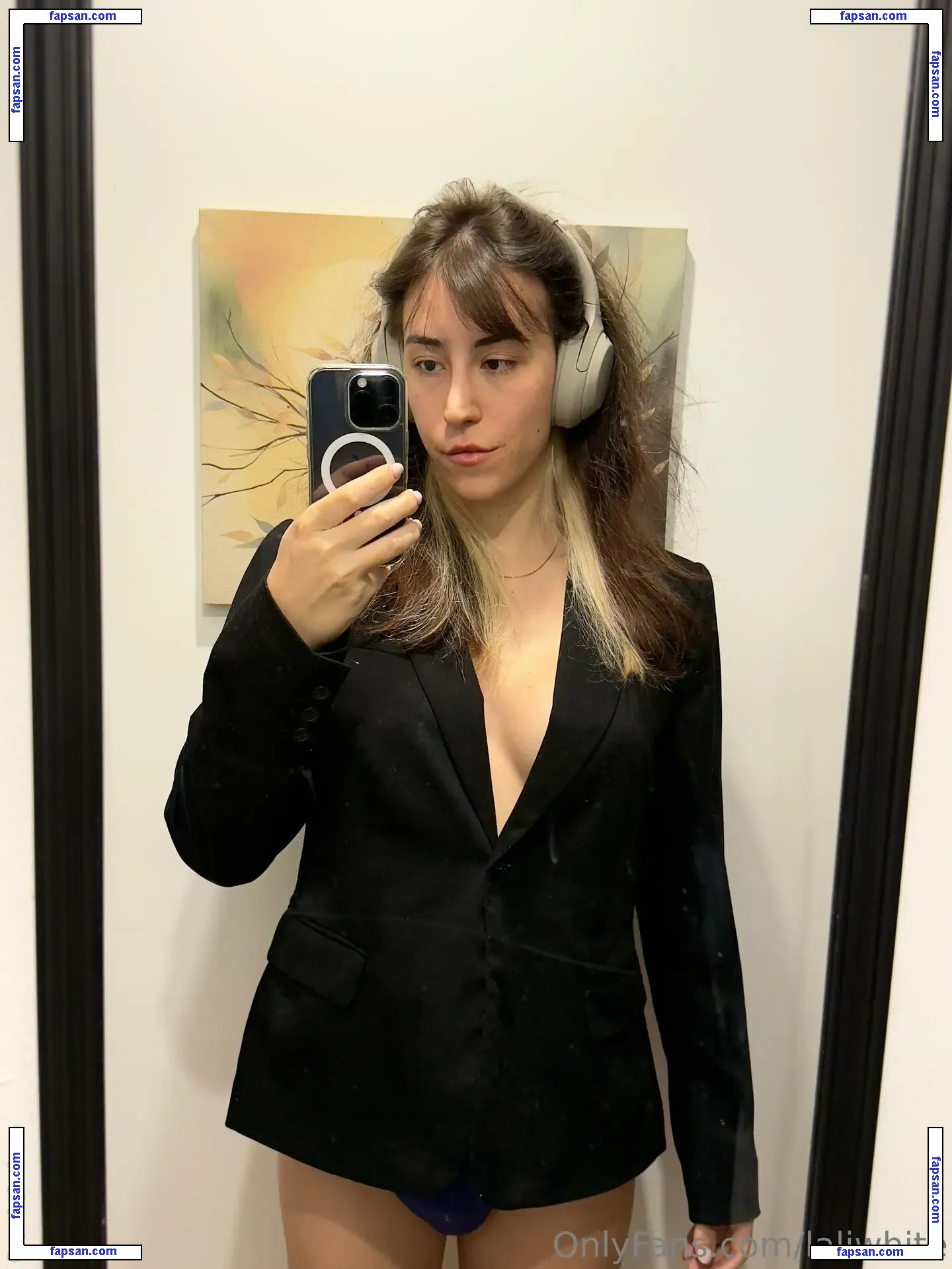 laliwhite голая фото #0011 с Онлифанс