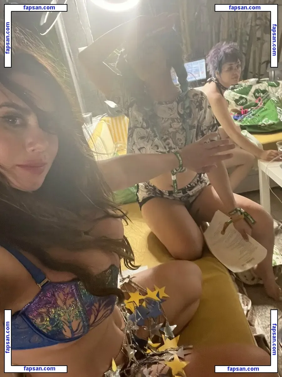 Lamb Chloe nude photo #0001 from OnlyFans