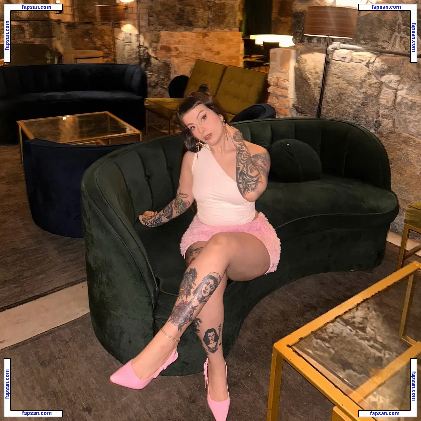 Lambisgata nude photo #0001 from OnlyFans