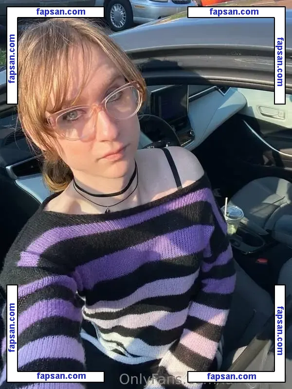 Lana Sharp nude photo #0010 from OnlyFans