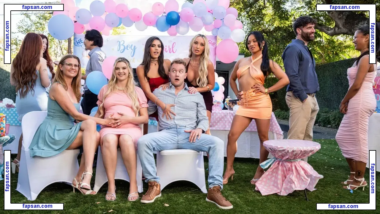 Lana Violet nude photo #0078 from OnlyFans