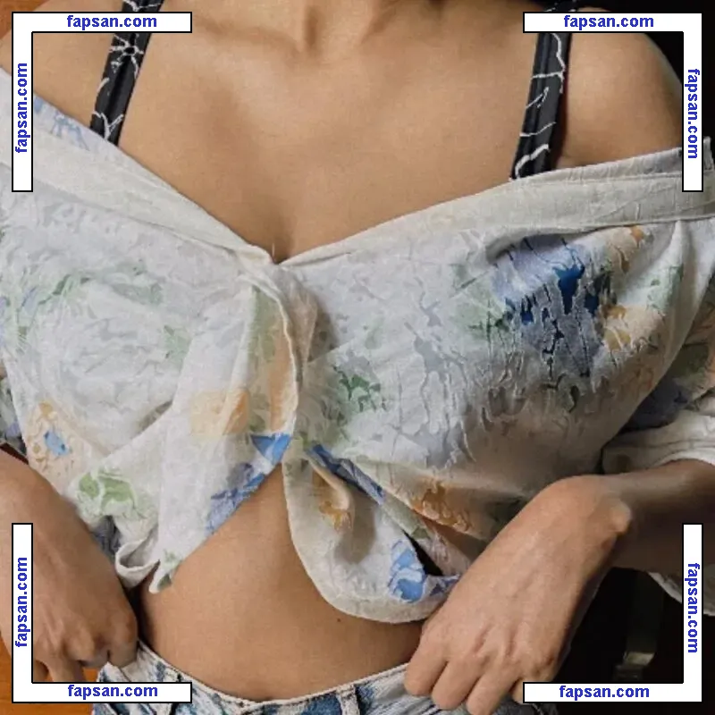 Lanarose7 nude photo #0002 from OnlyFans