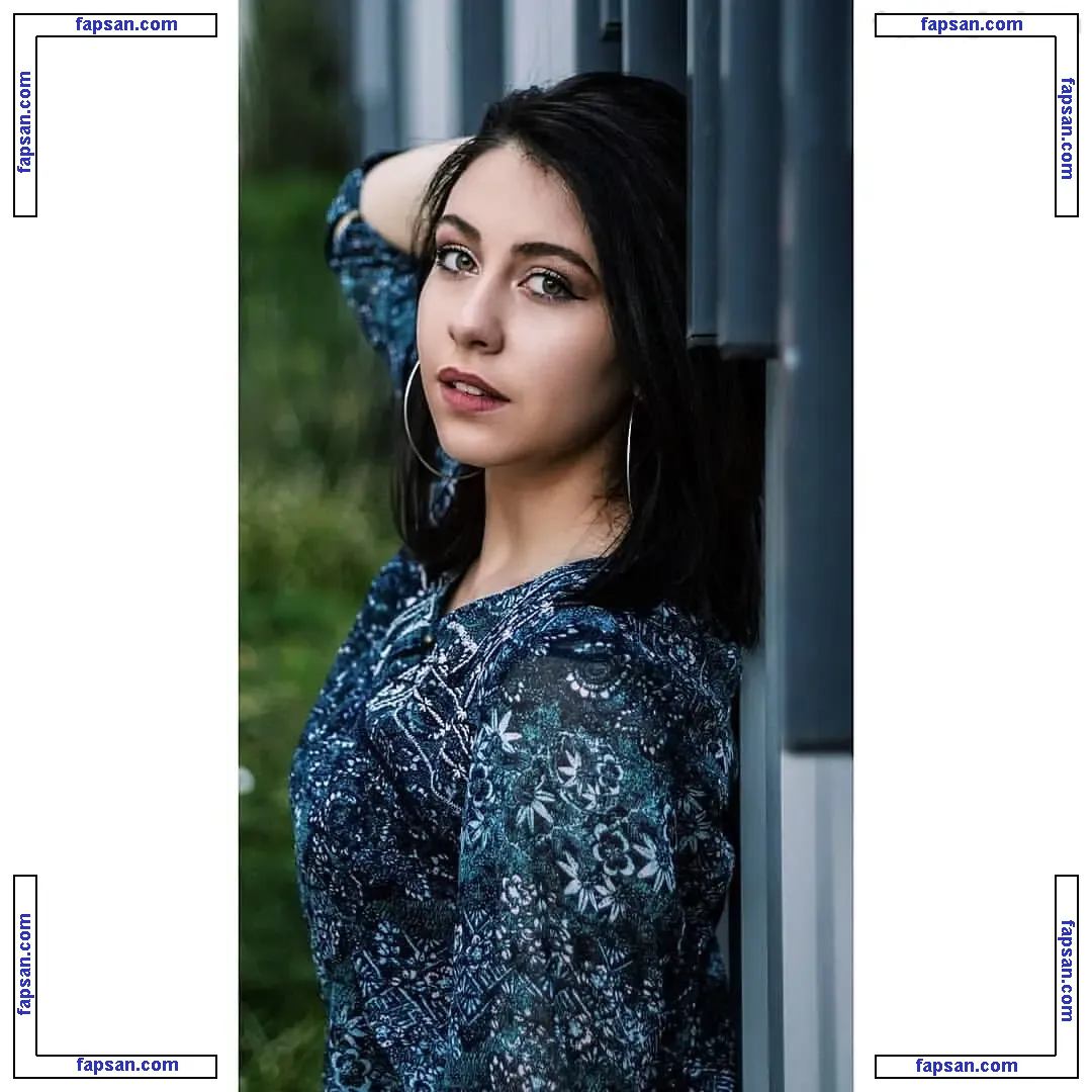 Lanzi nude photo #0014 from OnlyFans