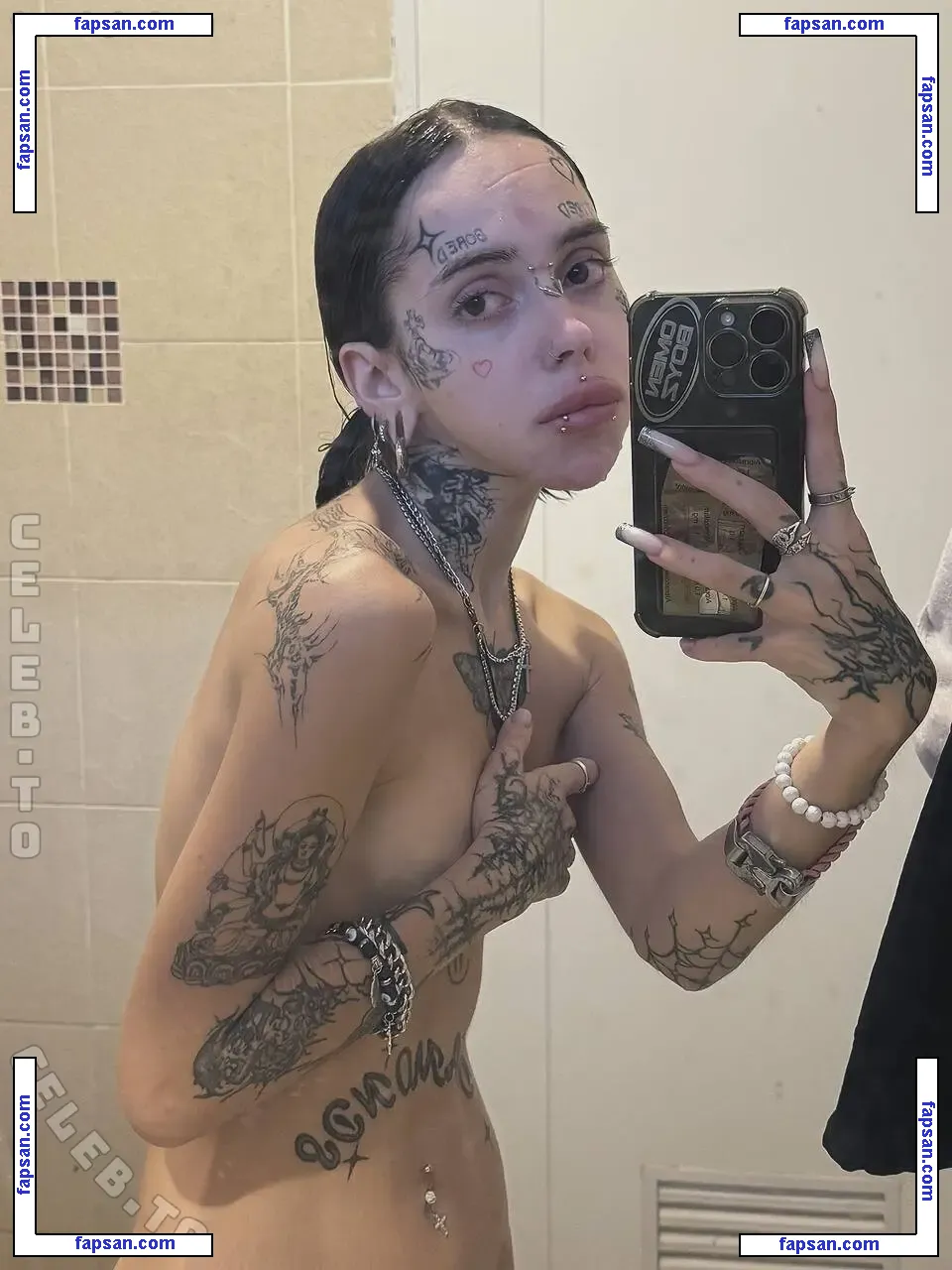 Lapa Hapa голая фото #0050 с Онлифанс