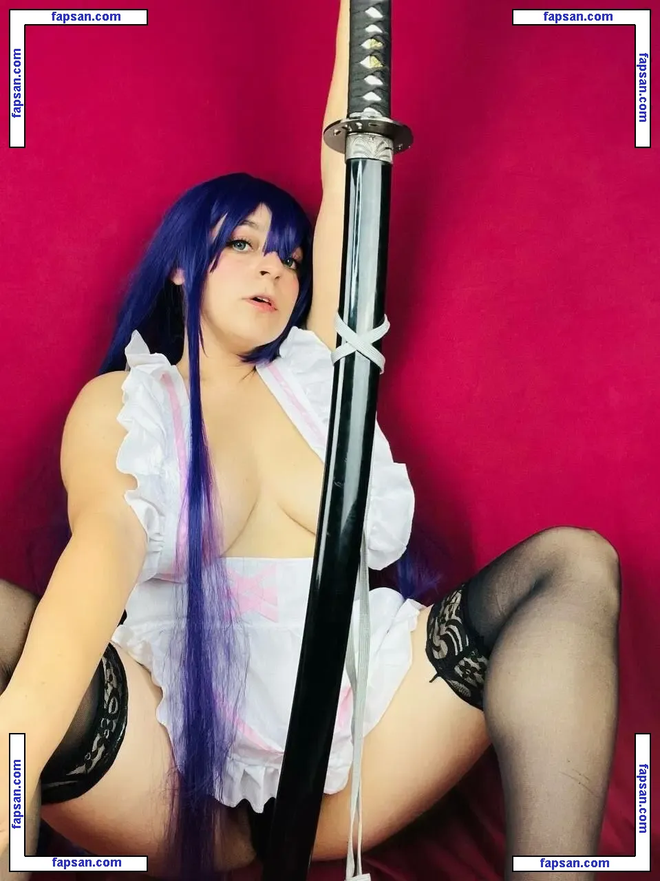 lapeachysama голая фото #0014 с Онлифанс