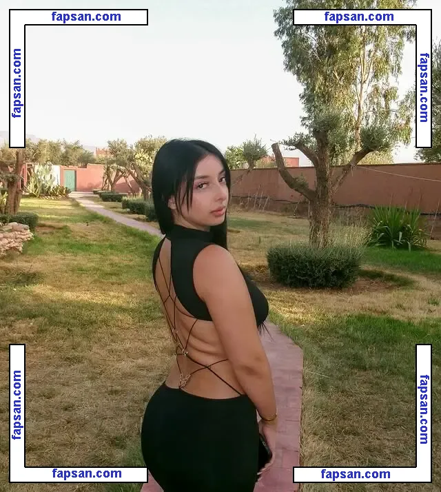 Lara Braile nude photo #0007 from OnlyFans