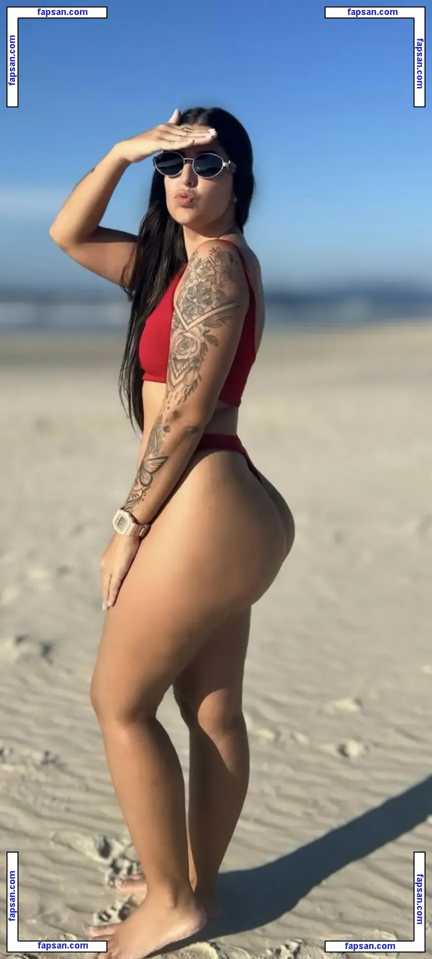 Lara Castro голая фото #0006 с Онлифанс