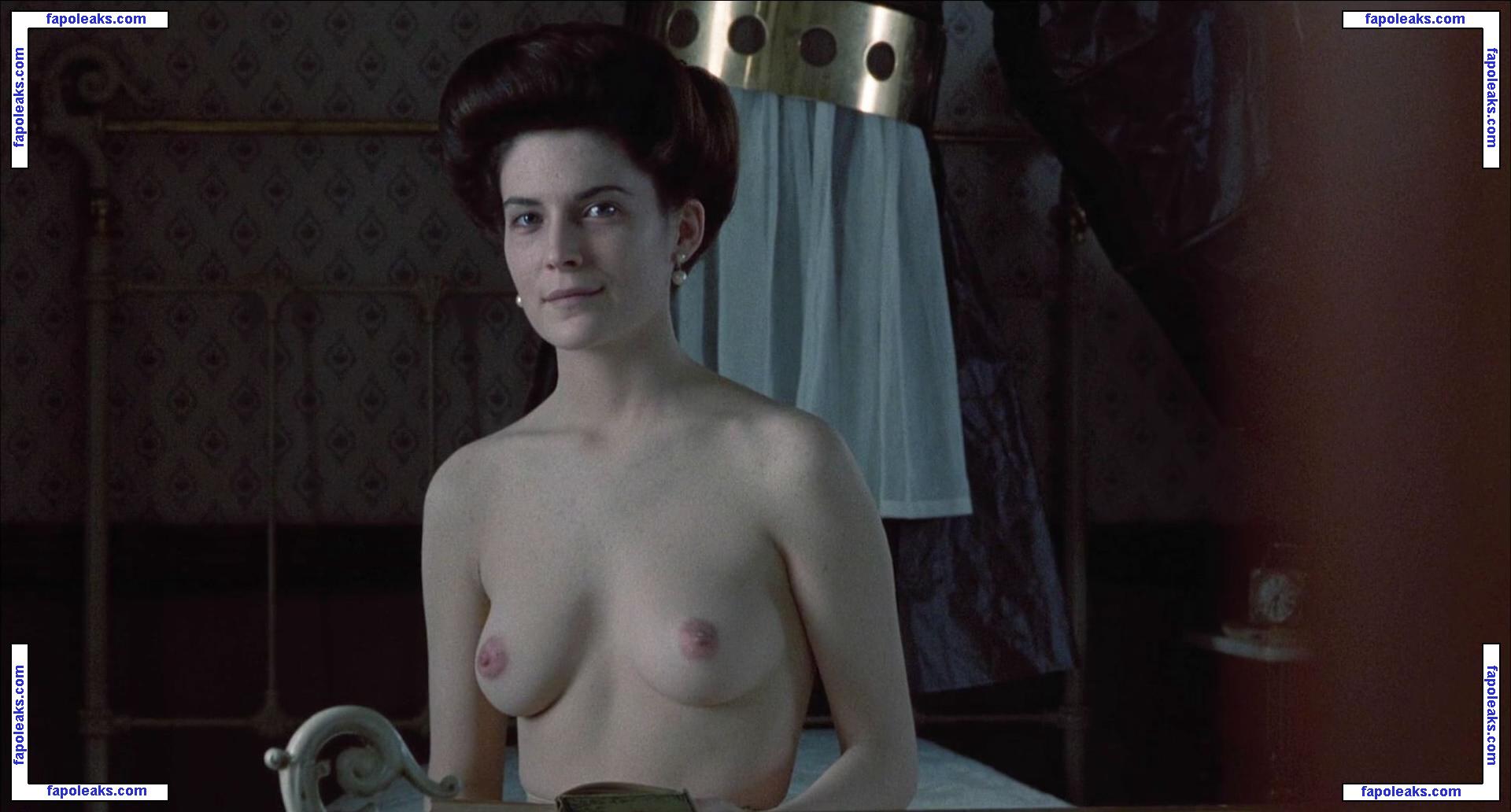 Lara Flynn Boyle nude photo #0076 from OnlyFans
