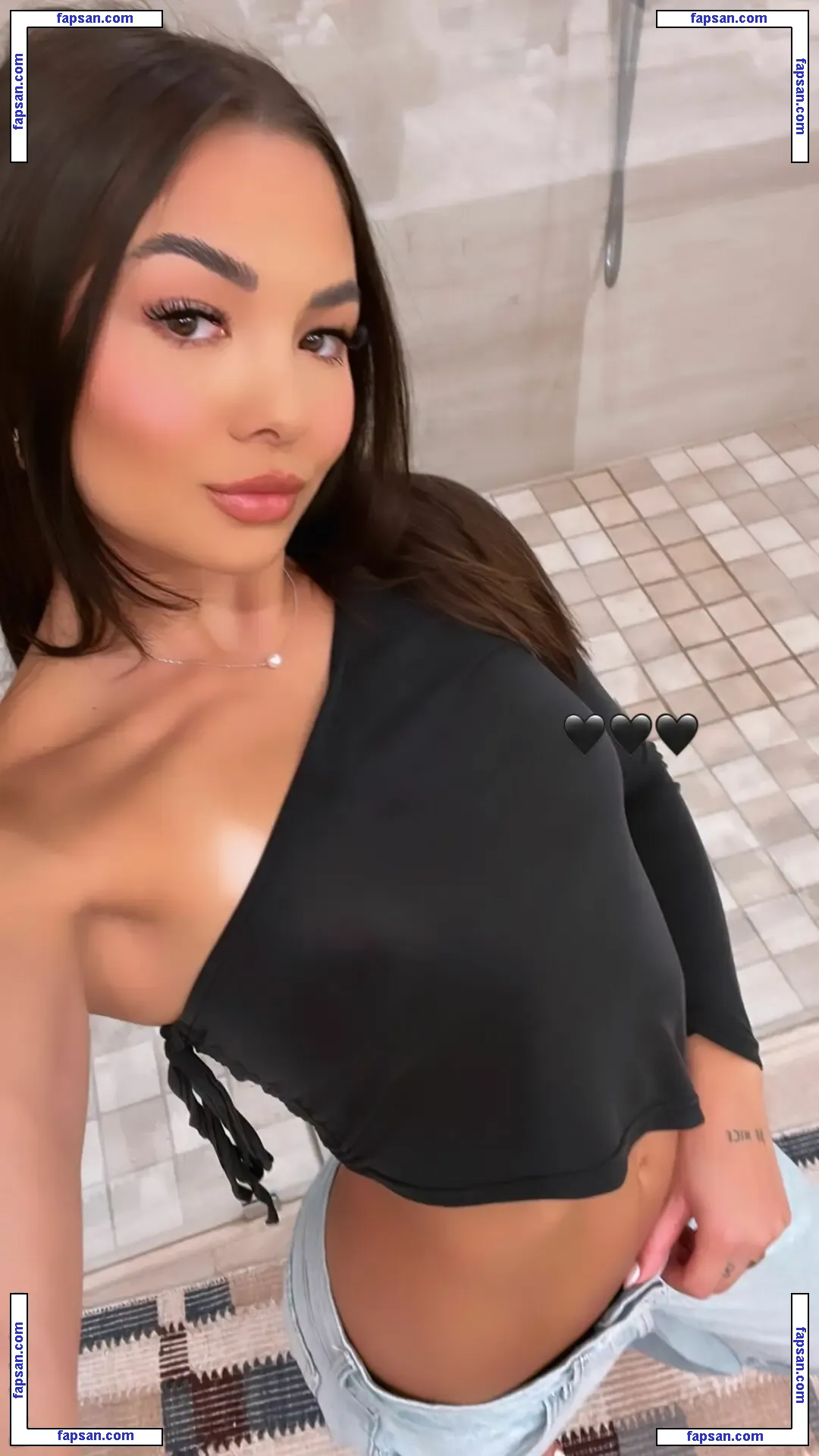 Lara Fraser nude photo #0007 from OnlyFans