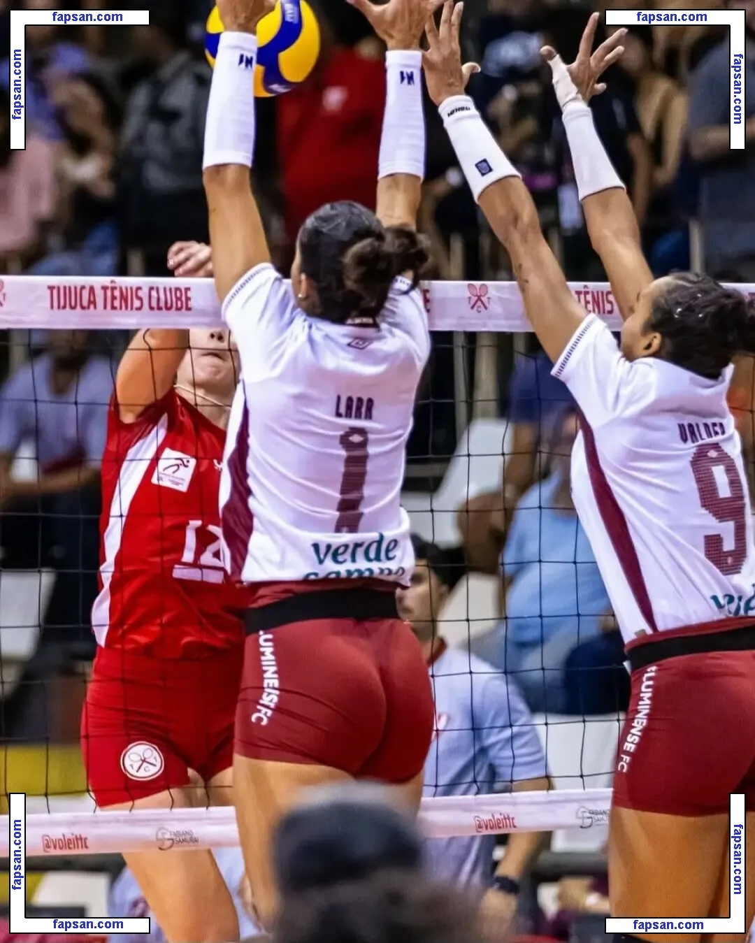 Lara Nobre nude photo #0054 from OnlyFans