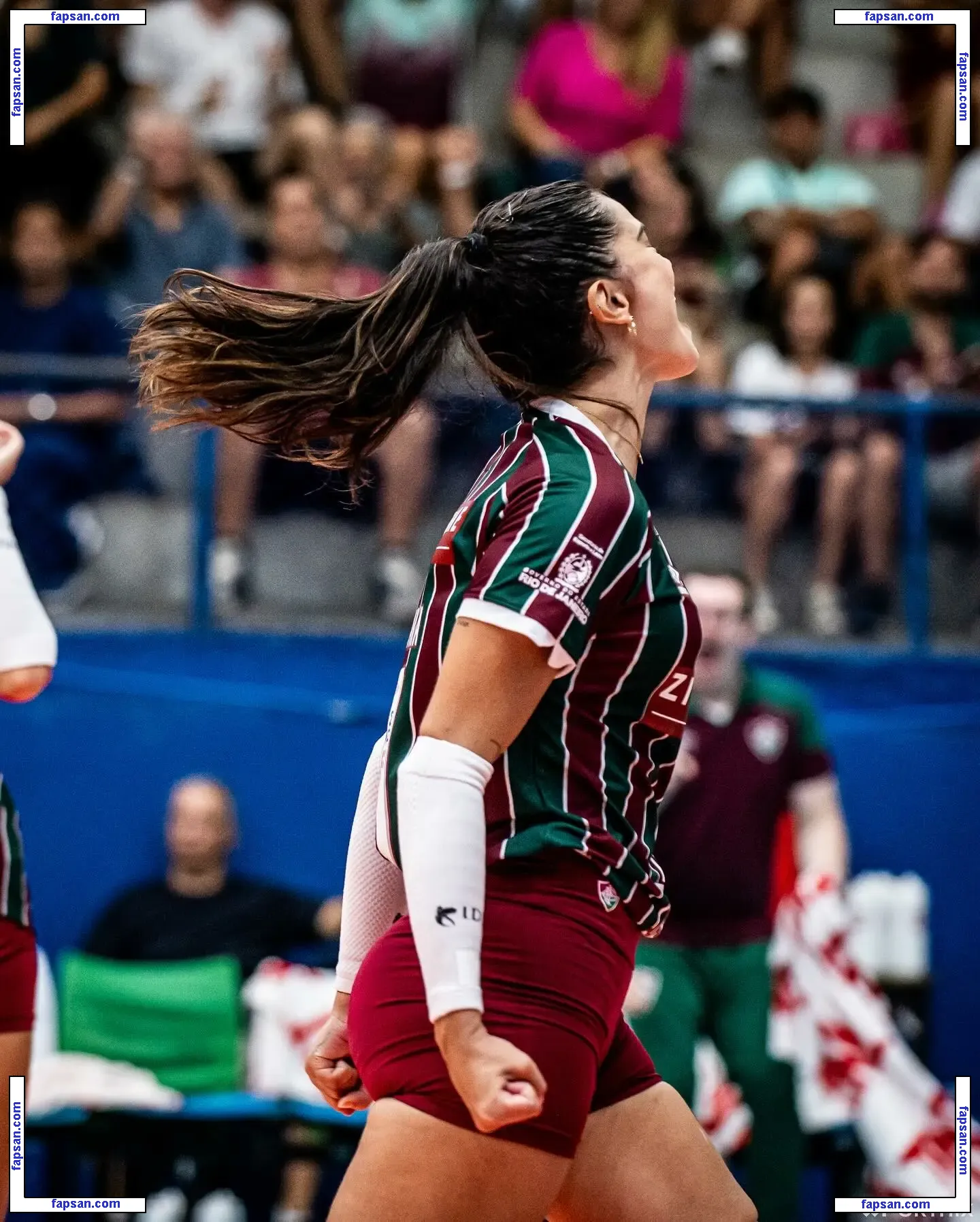 Lara Nobre nude photo #0065 from OnlyFans