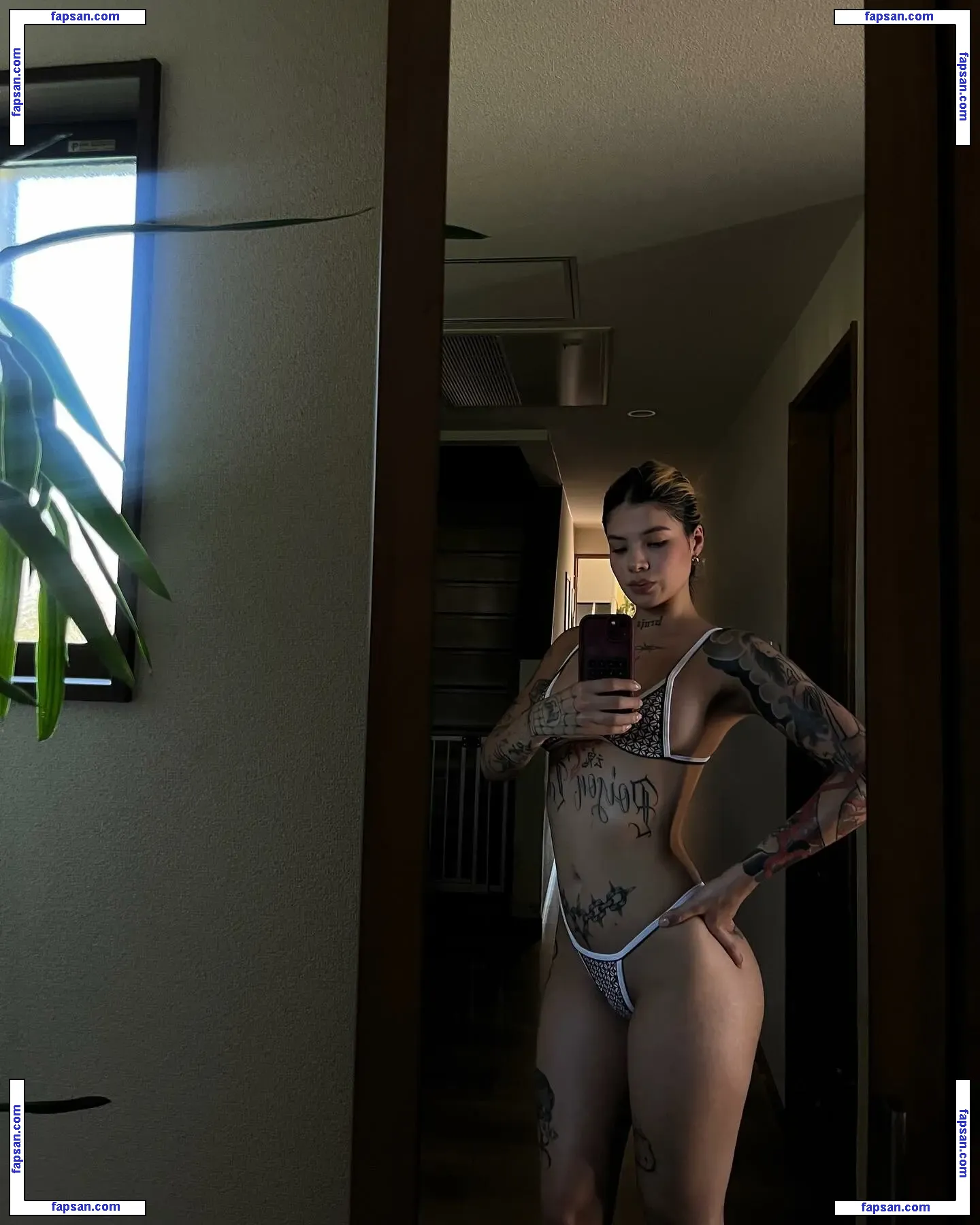 larifukushima nude photo #0001 from OnlyFans