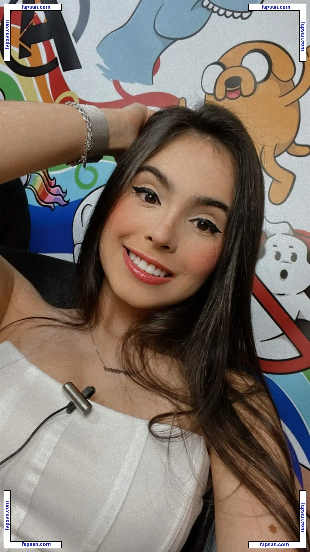 Larissa Costa nude photo #0011 from OnlyFans
