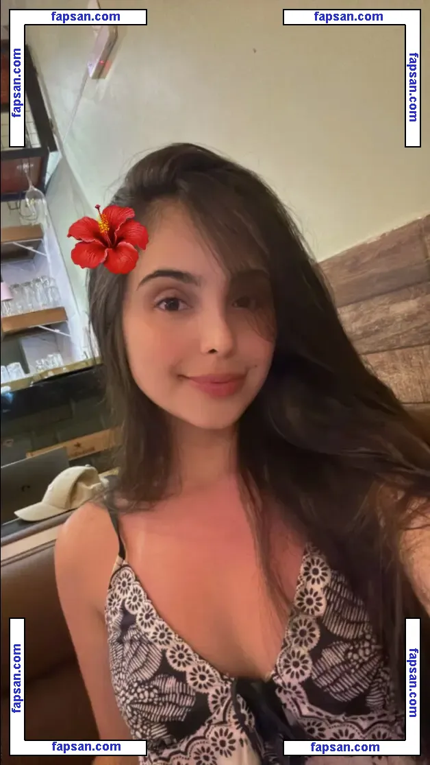 Larissa Costa nude photo #0033 from OnlyFans