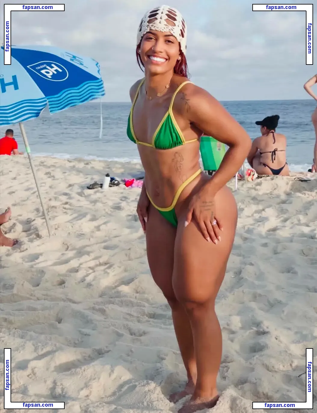 Larissa Felix голая фото #0011 с Онлифанс