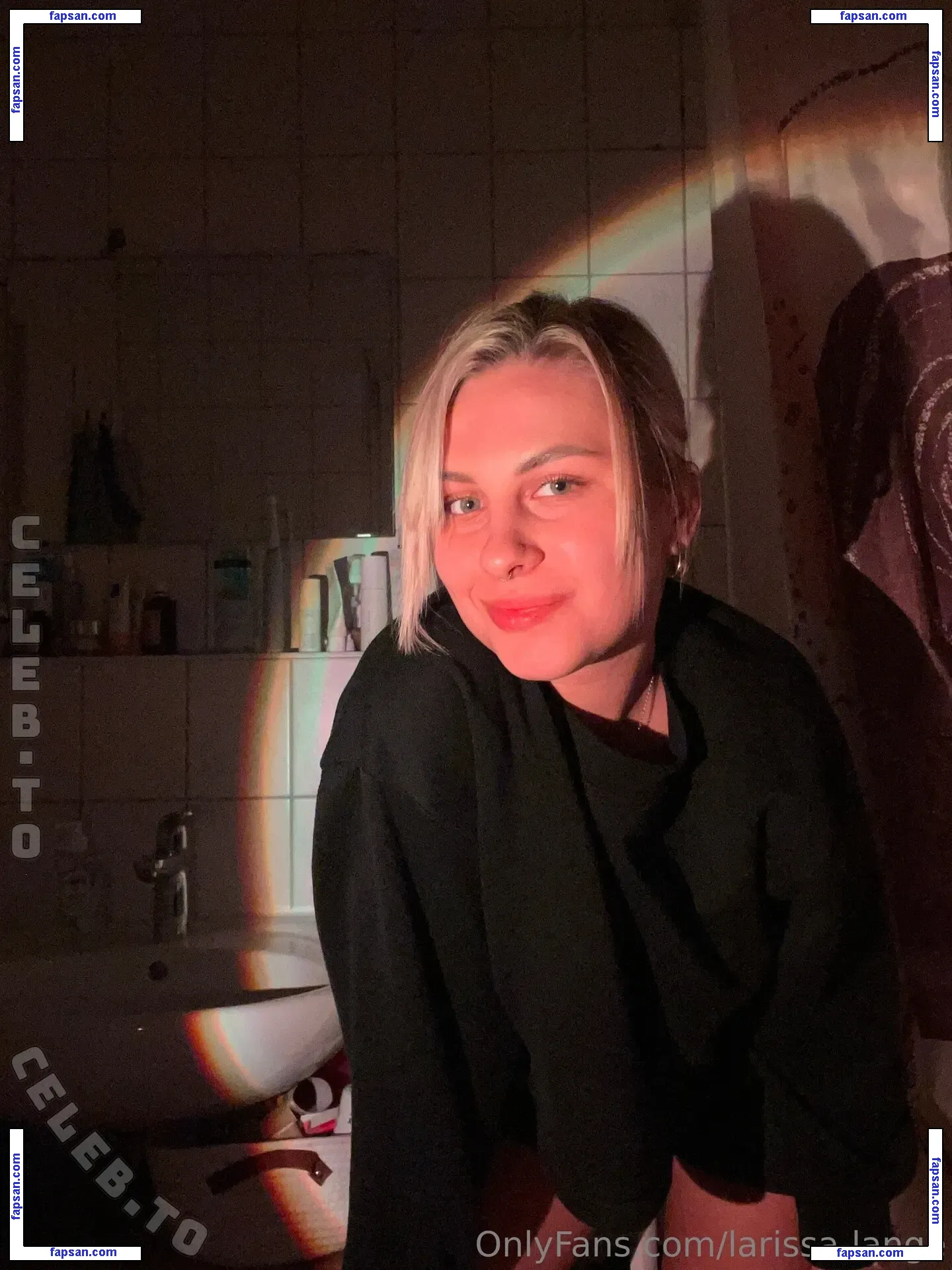 Larissa Lange голая фото #0011 с Онлифанс