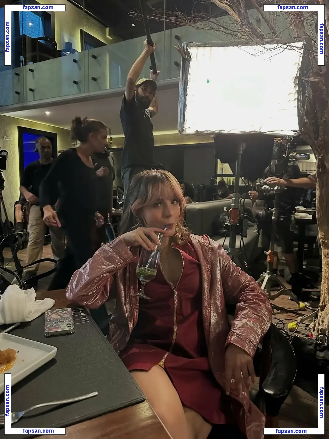 Larissa Manoela голая фото #0752 с Онлифанс